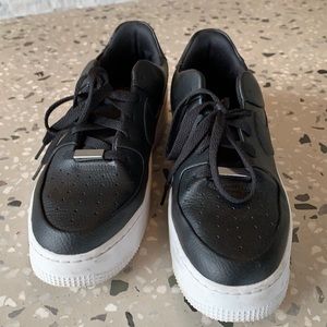 nike air force 1 sage low sneaker